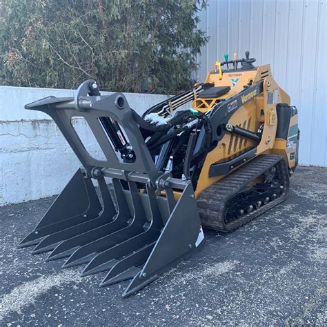 mini skid steer stump grapple|rotating grapple for skid steer.